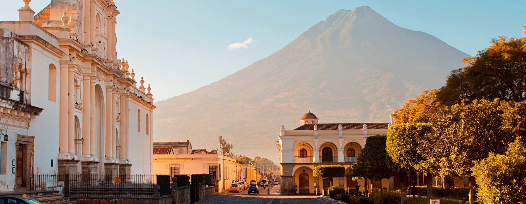  Antigua Guatemala holidays