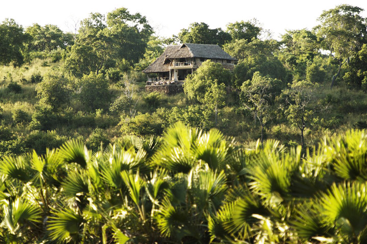 lodge in tanzania