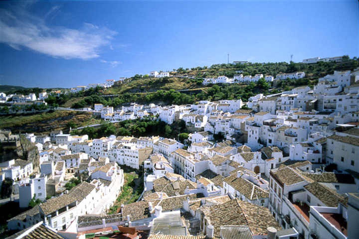 Setenil de las Bodegas