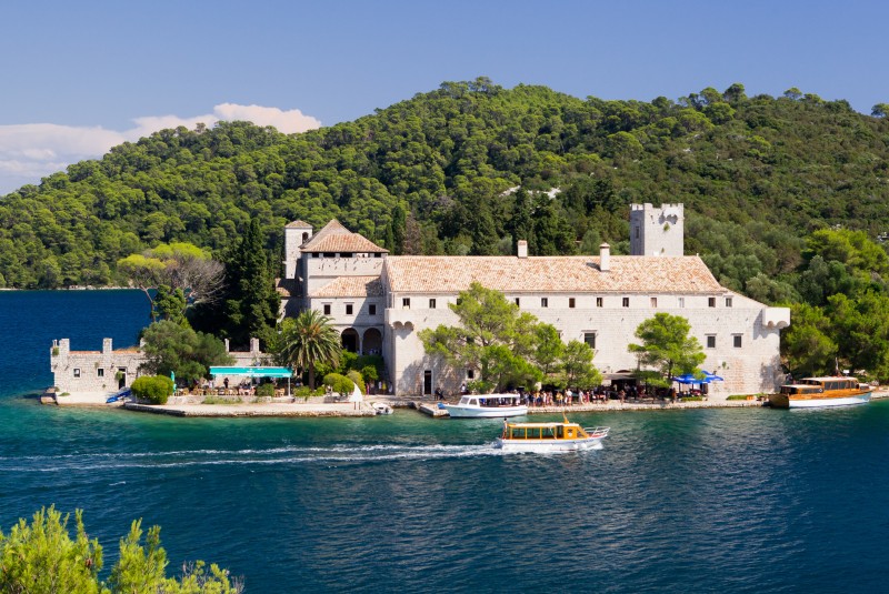 boat to Mljet