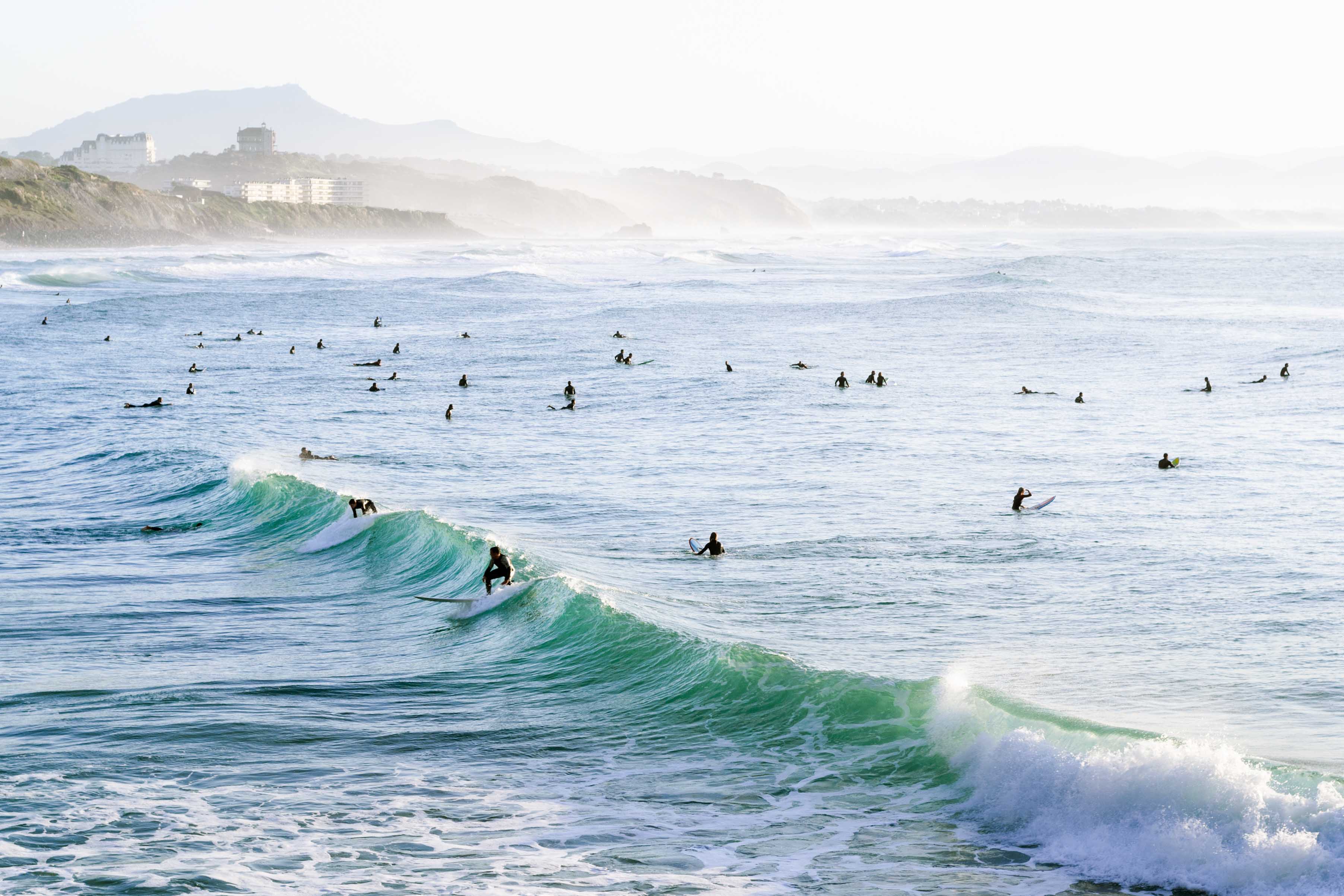 surfing in france