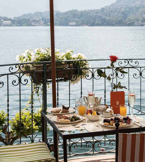Lake Como Travel Guide