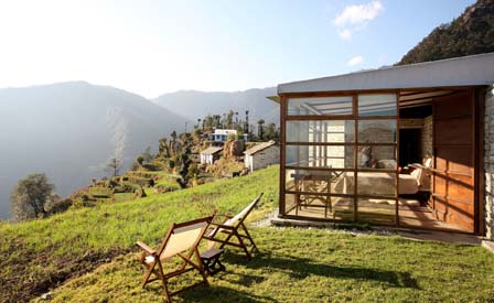 Luxury Hotels in the Indian Himalayas