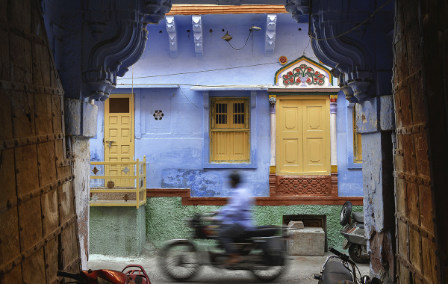 Eight Reasons To Go To India Right Now