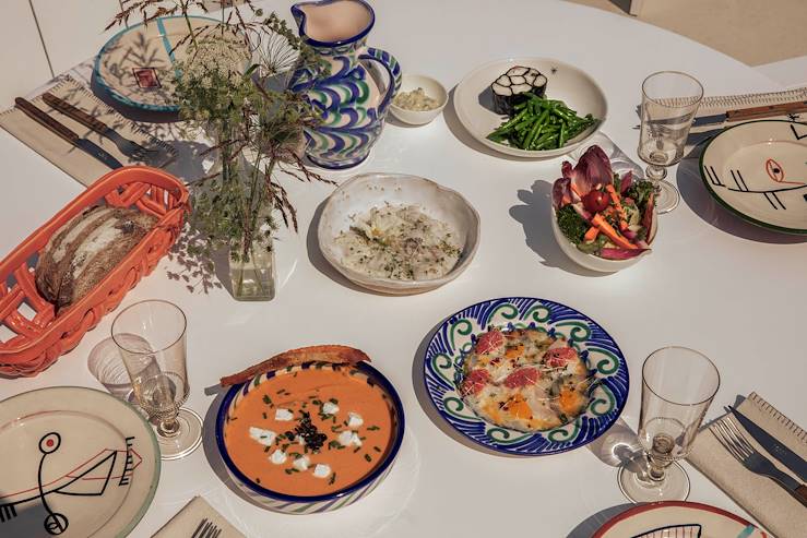 Gastronomy - France © Les Bains Gardians / Matthieu Salvaing