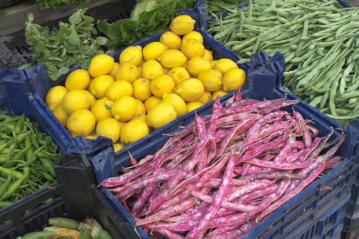 Fresh fruits and vegetables - Greece © ollirg/Fotolia