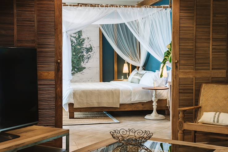 Paradise Cove Hotel & Spa - Anse la Raie -Mauritus