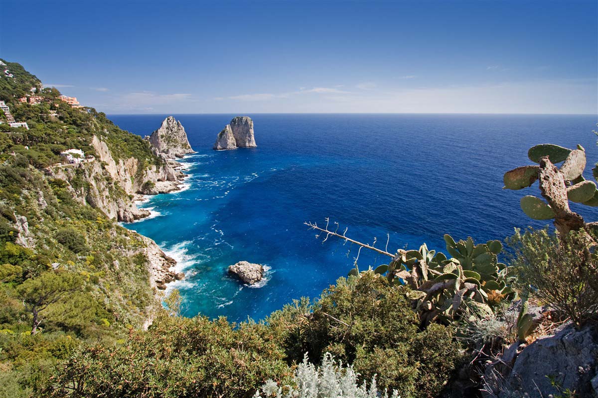 Faraglioni Capri - Naples - Italy