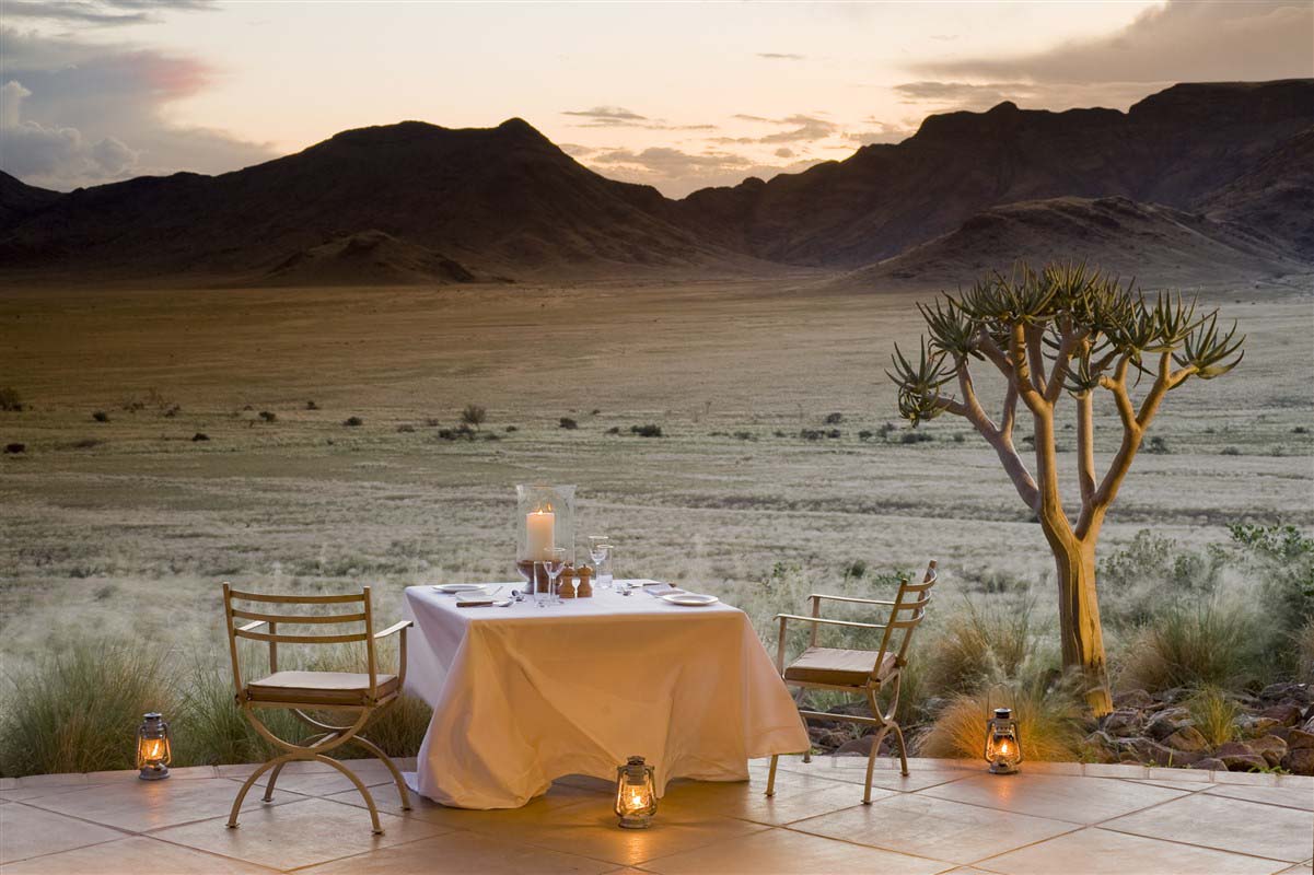Romantic bush dinner - Namibia