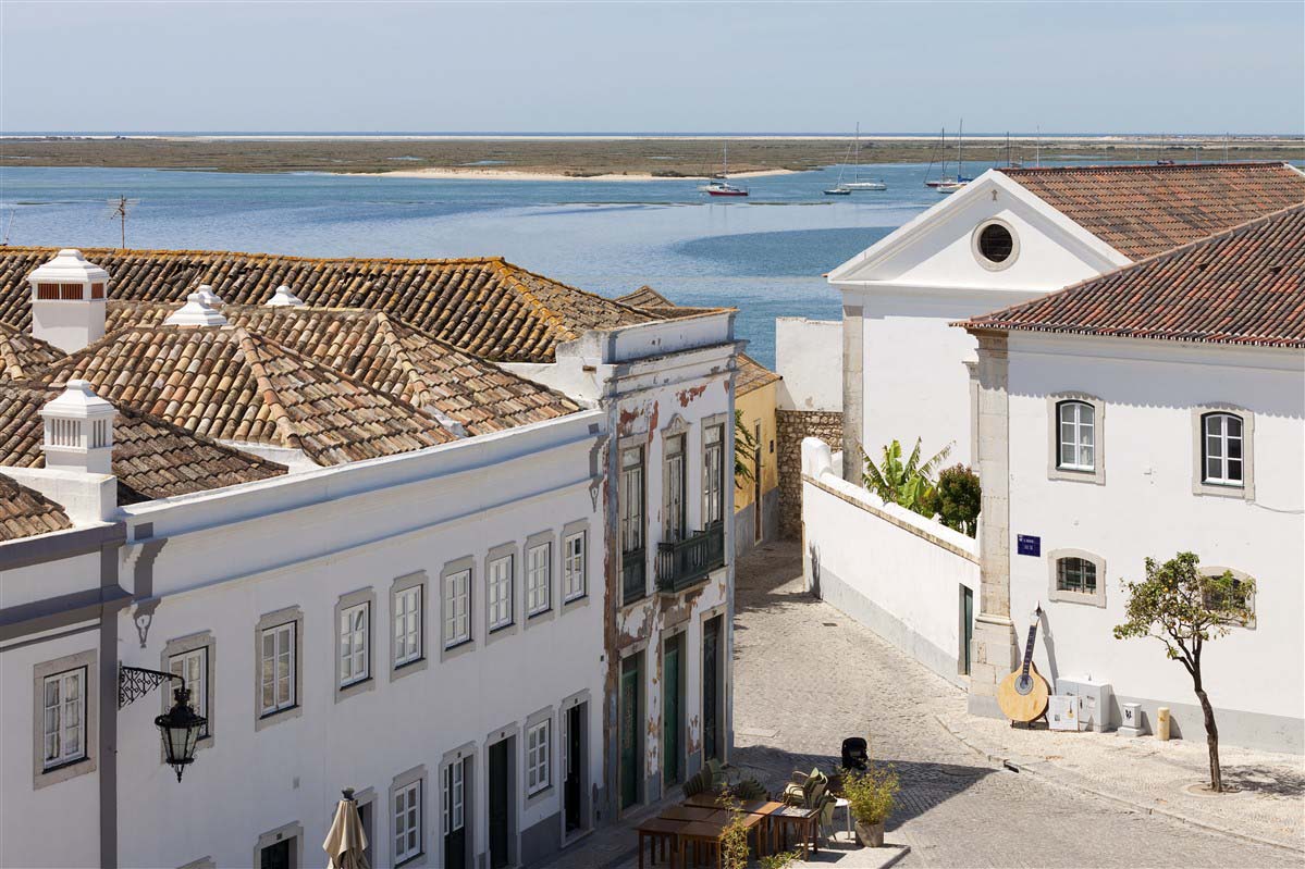 The Algarve,Lisbon,Porto & the Douro Valley