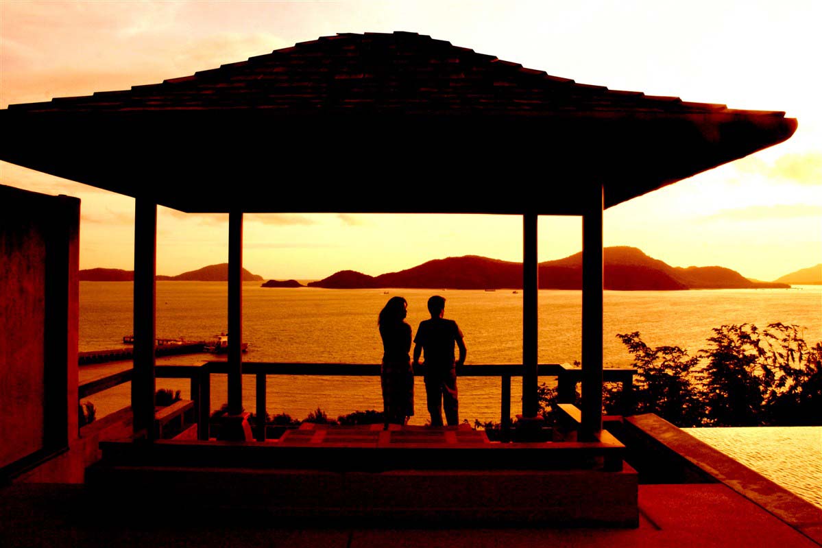 Romantic sunset on the sea - Thailand