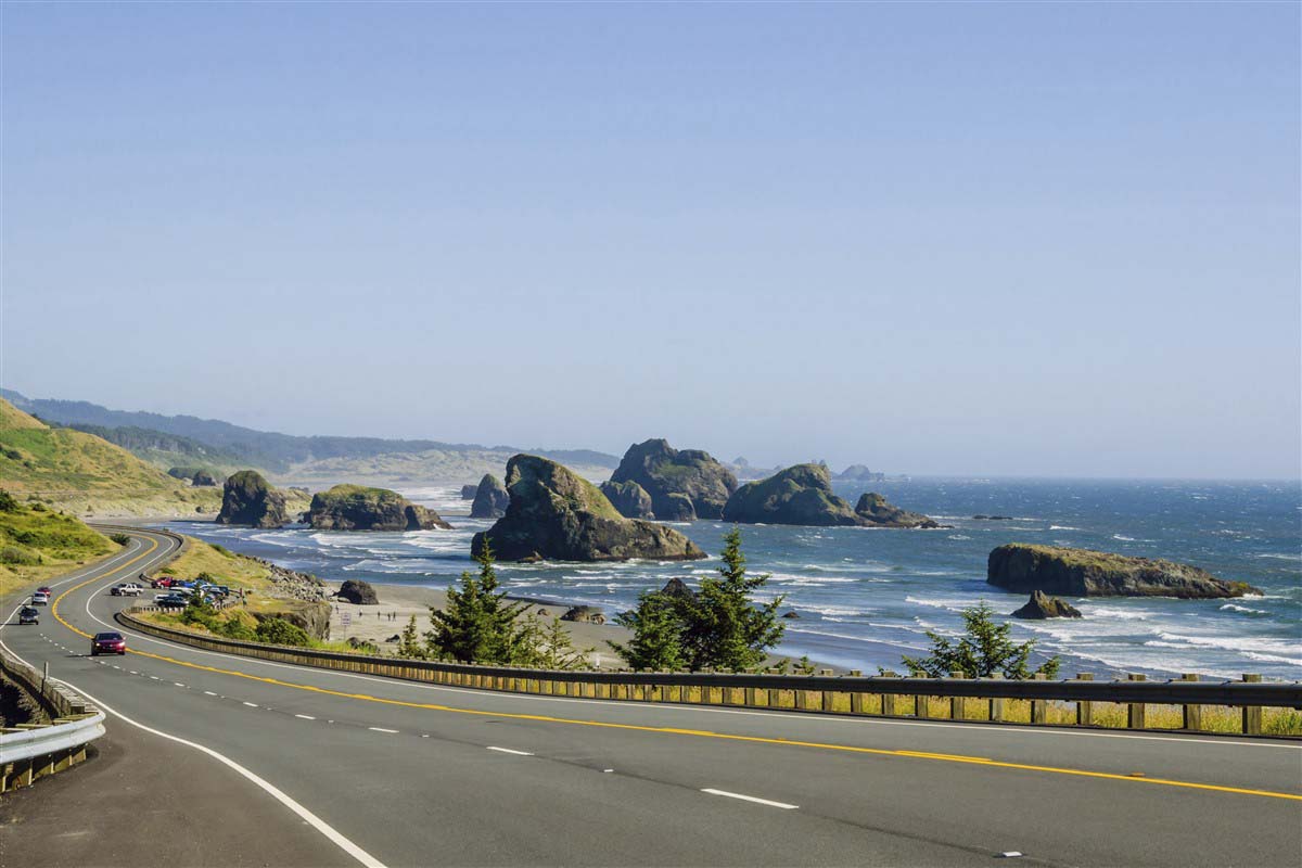 Road and sea - Oregon - United States