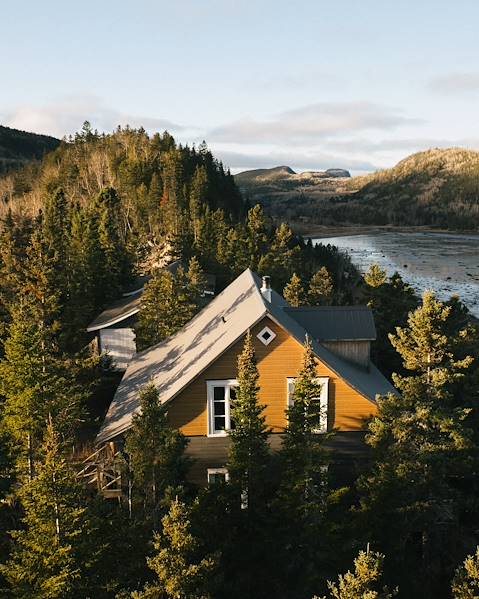 One Country Canada – Quebec City – Baie-Saint-Paul – Le Bic – Carleton – Perce – Gaspe – Gaspesie National Park – Riviere-du-Loup