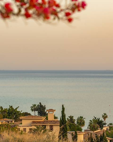 One Country Cyprus - Larnaca - Nicosia - Troodos Mountains - Pissouri