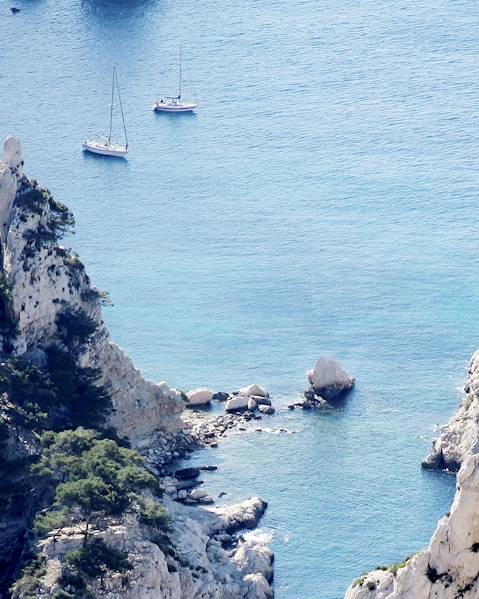One Country France – Etoges – Marseille – Cassis – Ramatuelle – Saint-Raphael – Reims
