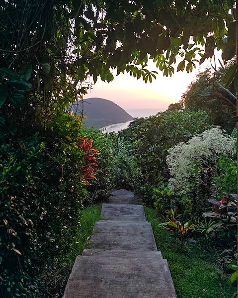 One Country Guadeloupe - Basse-Terre - Deshaies - Trois-Rivieres - Grande-Terre - Sainte-Anne