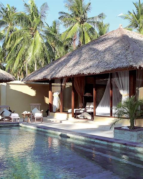 One Country Indonesia - Java - Yogyakarta - Magelang - Karimunjawa