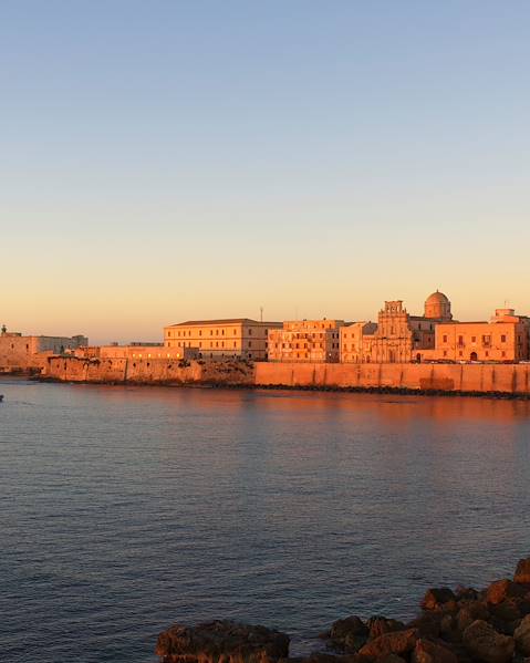 One Country Malta - Valletta - Sicily - Syracuse - Riposto