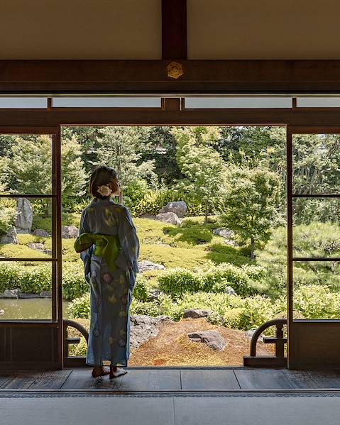 One Country Japan – Honshu – Tokyo – Toyama – Kanazawa – Takayama – Kyoto