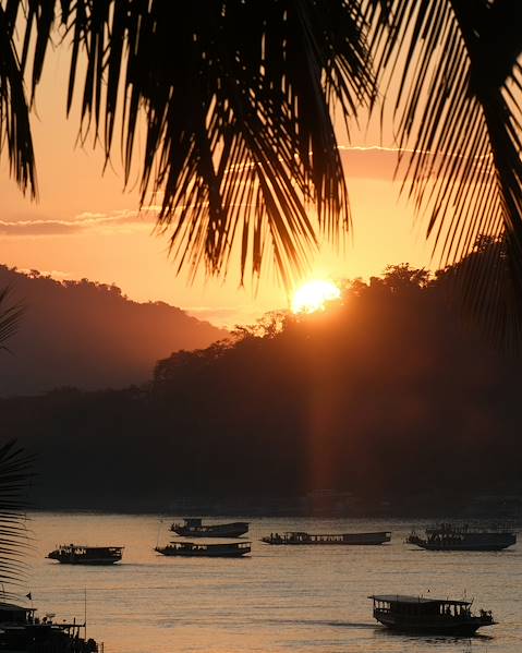 One Country Laos – Houayxay – Pakbeng – Nong Khiaw – Pak Ou – Luang Prabang