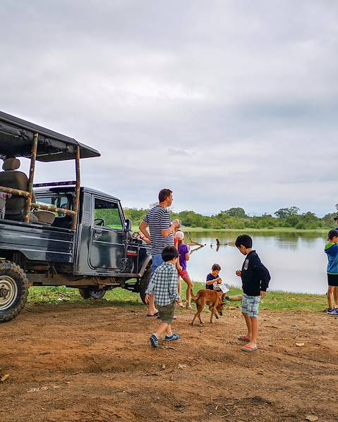 One Country Sri Lanka - Mirissa - Yala - Galle