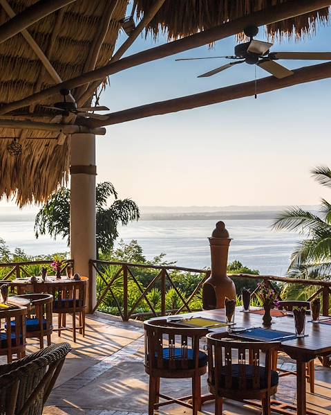 Itinerary Antigua - Solola - Atitlan - Chichicastenango - Flores - Tankah Bay - Tulum