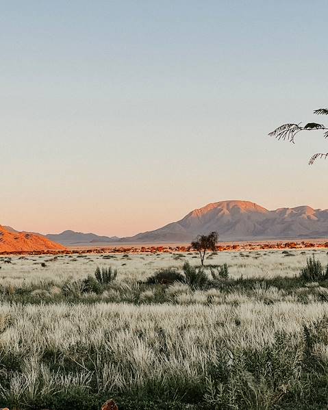 One Country Namibia – Etosha – Walvis Bay – Sesriem – Luderitz – Fish River Canyon