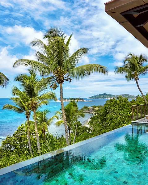 One Country Seychelles – Silhouette – Praslin – Felicite