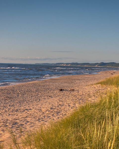 One Country Detroit - Saugatuck - Glen Arbor - Mackinac Island - Marquette - Bayfield - Minneapolis