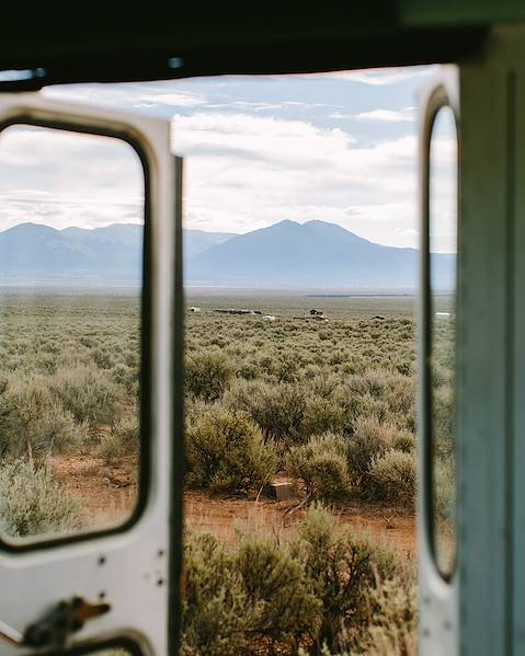 One Country USA –Texas – New Mexico – Austin – Fredericksburg – Marfa – Terlingua – Carlsbad – Alamogordo – Santa Fe – Taos – Albuquerque